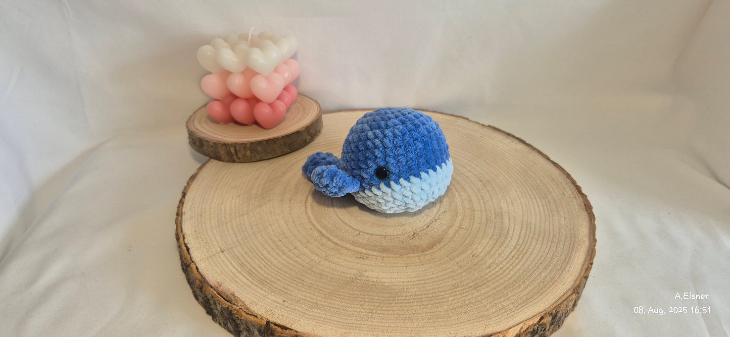Wal Amigurumi gehäkelt – Kuscheltier Meerestier – Geschenk zur Geburt – Häkel Wal Spielzeug – Sicherheitsaugen – Handmade Baby Deko