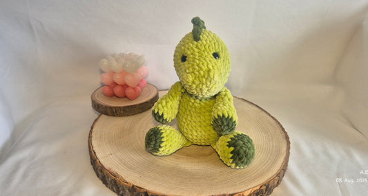 Stegosaurus  Amigurumi gehäkelt – Dino Spielzeug Handmade – Dinosaurier Kuscheltier – Geschenk Baby/Kleinkind – Häkel Dino